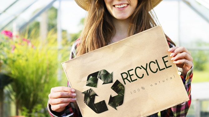 5 λόγοι που οι γυναίκες είναι απαραίτητες στην ανακύκλωση